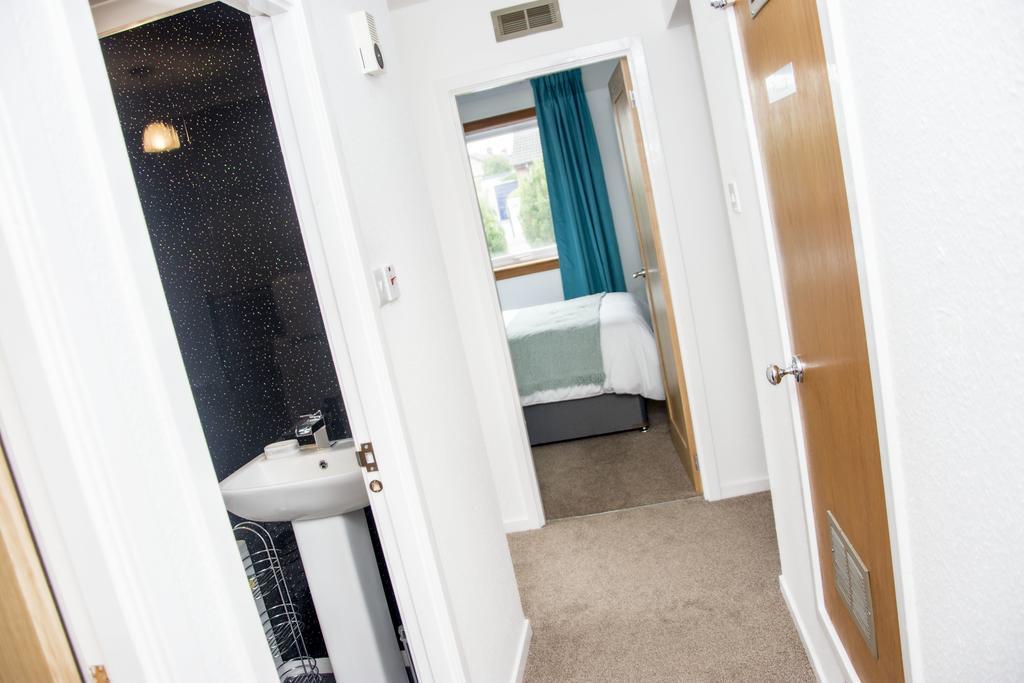 Distillery Apartment 1 เอลจิน ภายนอก รูปภาพ